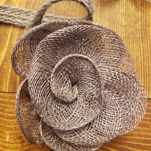 New - Flower Shape Magnetic Curtain drapery Tieback linen rope material grey (2) - Picture 7 of 9